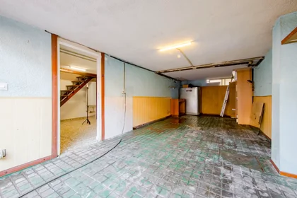 Shared room at Calle Aguamarina, , image 9 of 10