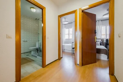 Shared room at Calle Aguamarina, , image 10 of 10