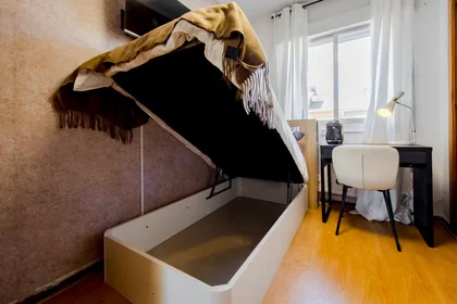 Shared room at Calle Aguamarina, , image 5 of 10