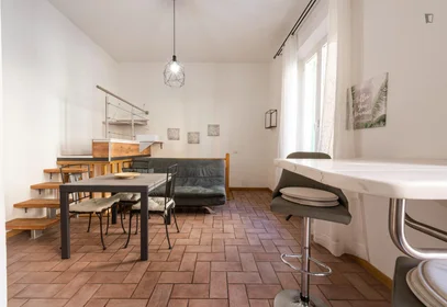 Appartamento intero in Via Giuseppe Grandi, immagine 7 di 17