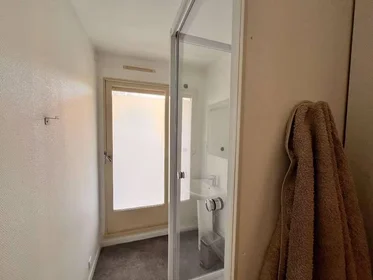 Quarto privado em Angers, 49000, imagem 1 de 8