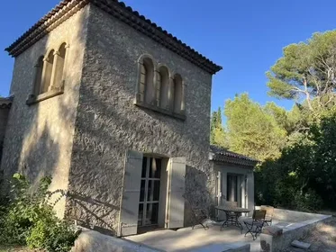 Chambre privée à Aix-en-provence, 13540, image 1 de 10