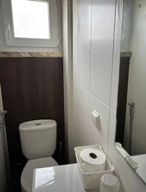 Chambre privée à Rua dos Cedros, image 6 de 14