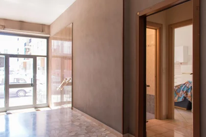 Apartamento inteiro em Via Ambrogio Strada, imagem 27 de 28