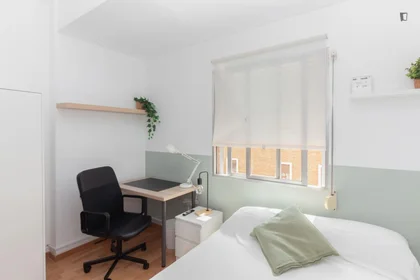 Privatzimmer in der Carrer de la Font Roja, bild 2 von 19