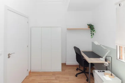 Privatzimmer in der Carrer de la Font Roja, bild 3 von 19