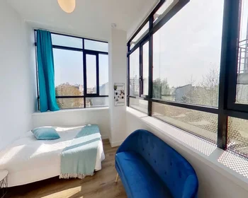 Private room at Avenue Sainte-Anne, image 1 of 25