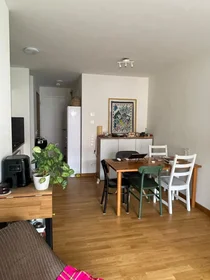 Entire apartment at Portenstraße, image 2 of 8