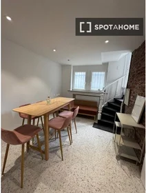 Private room at Rue de la Liberté, image 11 of 14