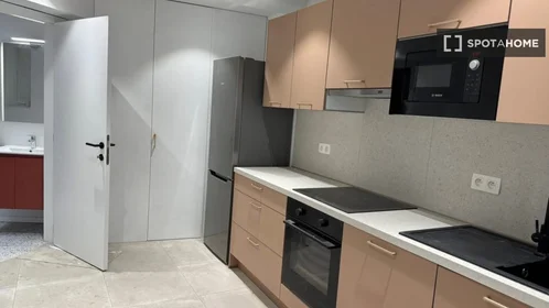 Private room at Rue de la Liberté, image 14 of 14