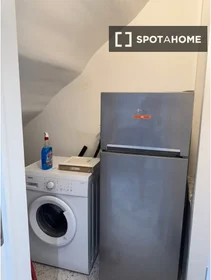 Private room at Rue de la Liberté, image 8 of 14