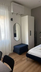 Estudio en Via Farsaglia, imagen 3 de 22