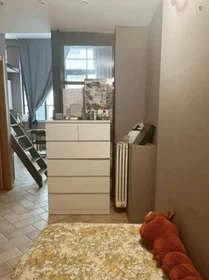 Logement entier à Via Eugenio Villoresi, image 2 de 11
