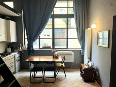 Logement entier à Via Eugenio Villoresi, image 3 de 11