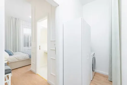 Entire apartment at Žitná, image 15 of 20