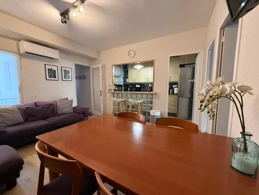 Entire apartment at Carrer de Cristòfor Colom 23, image 5 of 24