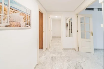 Appartamento intero in Calle Santos Zárate 10, immagine 8 di 16