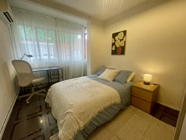 Pokój do wynajęcia na miesiąc w {area}