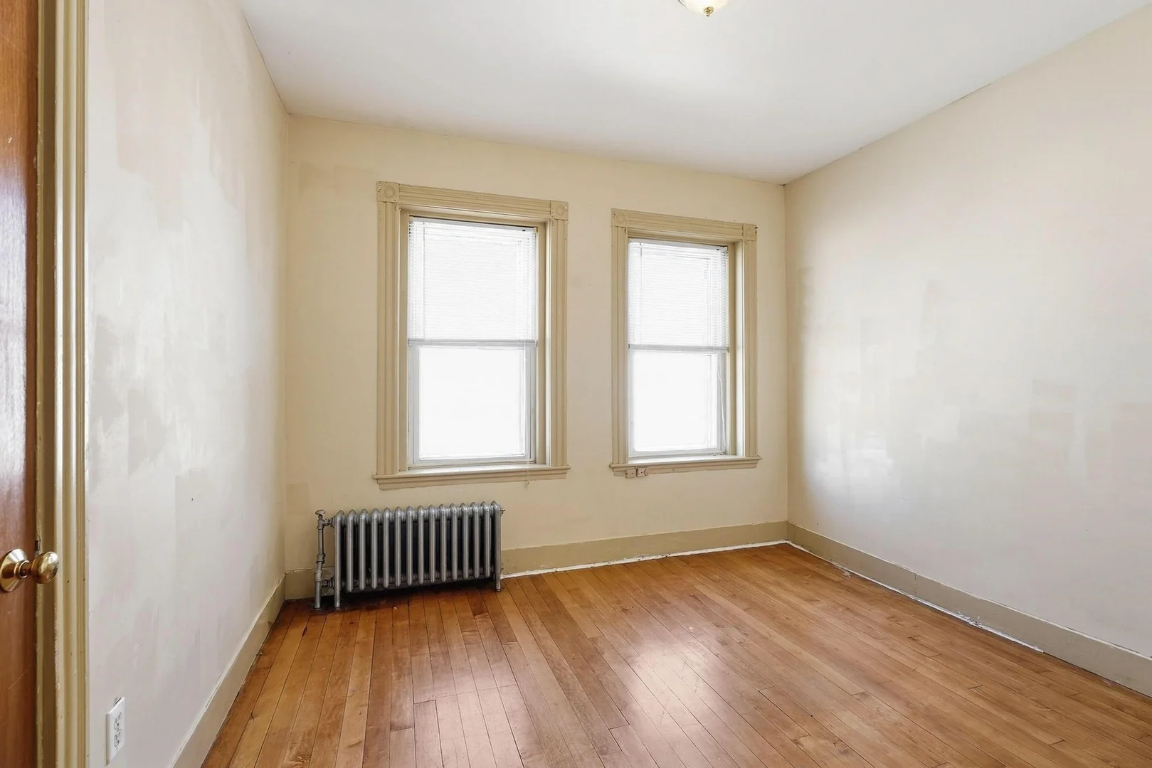 32, Ashley St., Unit 3, East Boston, Boston, MA, 02128