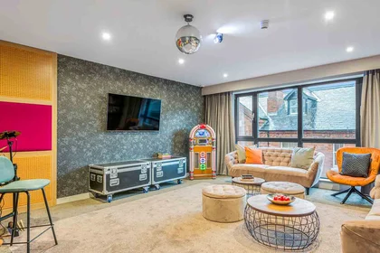 Dairenin tamamı Ikamet yerinde konumu Beaumont Fee, Lincoln LN1 1UW, United Kingdom, 10 49 görüntüsü