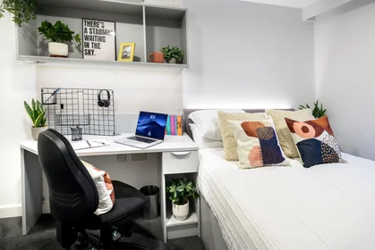 Appartamento intero in residence in 2 Cowan Street, Nottingham, NG1 1BQ, immagine 2 di 49