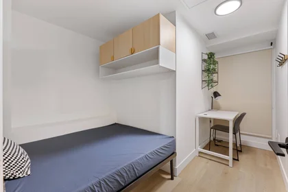 Apartamento inteiro em residência em 2025 Peel Street, Montreal, Quebec, H3A1T6, imagem 36 de 49