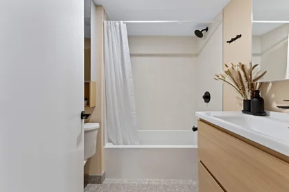 Apartamento inteiro em residência em 2025 Peel Street, Montreal, Quebec, H3A1T6, imagem 9 de 49