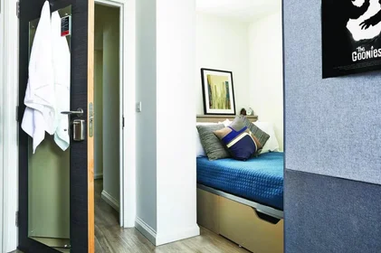 Logement entier en résidence à 40 Charter Sq, Sheffield City Centre, Sheffield S1 1BA, United Kingdom, image 2 de 29