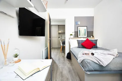 Logement entier en résidence à 40 Charter Sq, Sheffield City Centre, Sheffield S1 1BA, United Kingdom, image 27 de 29