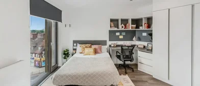 Studio in residence at 10 Westway, London W12 0DD, United Kingdom , image 17 of 22