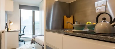 Studio in residence at 10 Westway, London W12 0DD, United Kingdom , image 4 of 22