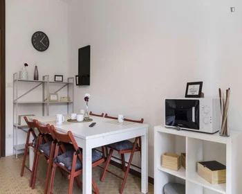 Özel oda konumu Viale Giovanni Vicini, 17 49 görüntüsü
