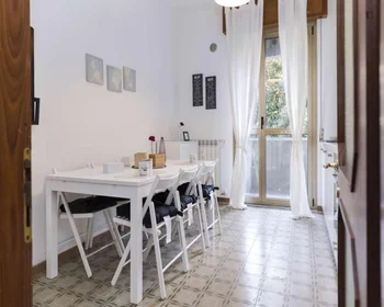 Habitación privada en Viale Giovanni Vicini, imagen 13 de 42
