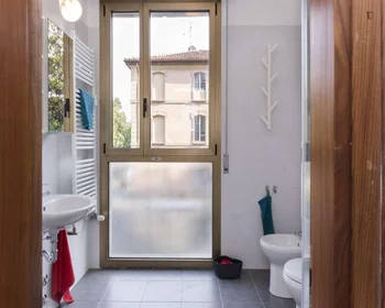 Habitación privada en Viale Giovanni Vicini, imagen 29 de 42