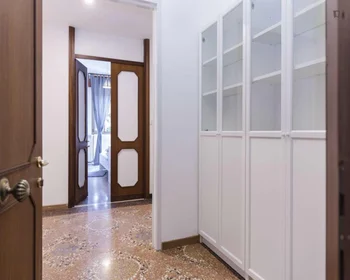 Habitación privada en Viale Giovanni Vicini, imagen 41 de 42