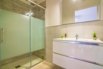 Quarto privado em Corso del Popolo, 35131 Padova PD, Italy, imagem 10 de 13