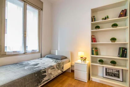 Quarto privado em Corso del Popolo, 35131 Padova PD, Italy, imagem 2 de 12