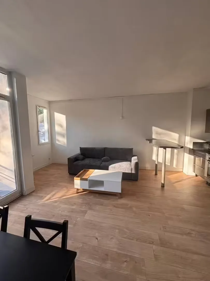Komfortables und geräumiges Studentenzimmer in 