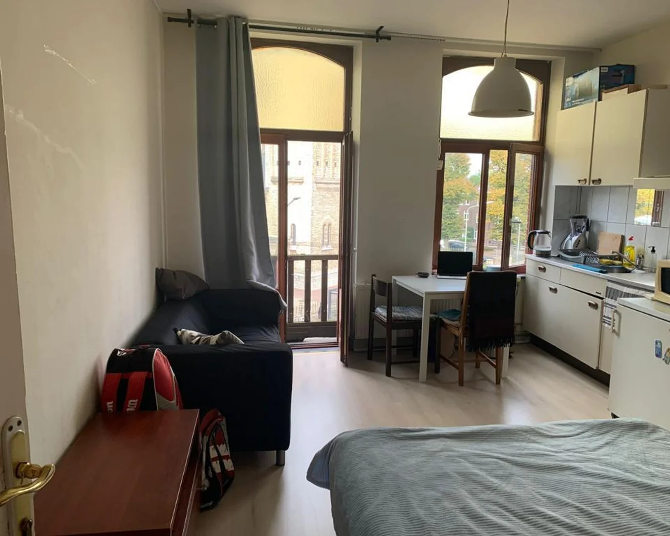 Cozy room for students available in 