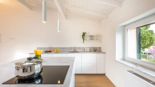 Privatzimmer in der Via Uberto Mondolfi, bild 13 von 49
