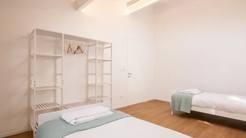Privatzimmer in der Via Uberto Mondolfi, bild 44 von 49
