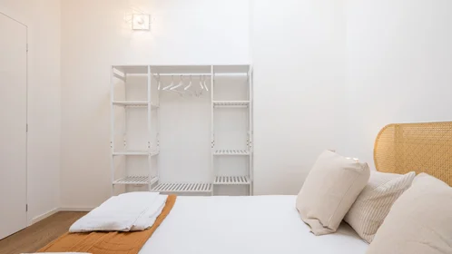 Privatzimmer in der Via Uberto Mondolfi, bild 48 von 49