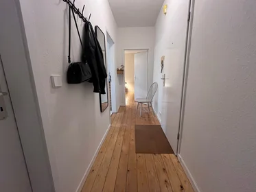 Entire apartment at Isebekstraße, image 6 of 8