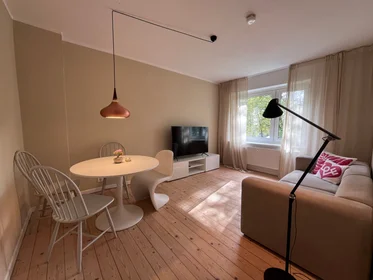 Entire apartment at Isebekstraße, image 7 of 8