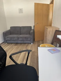 Entire apartment at Buschstraße, image 5 of 11
