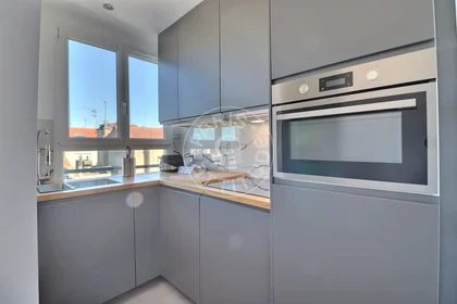 Entire apartment at Villa Paul Verlaine, image 11 of 17