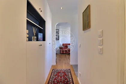 Entire apartment at Villa Paul Verlaine, image 7 of 17