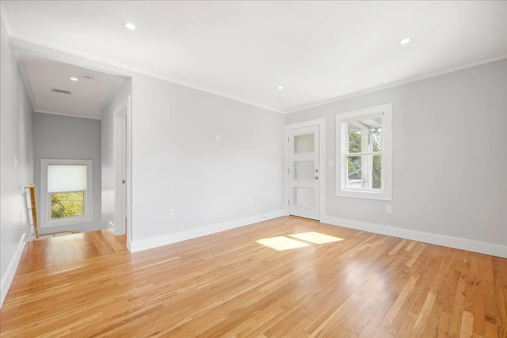 105, Child St., Unit 2, Hyde Park, Boston, MA, 02136