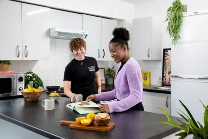 Stanza privata in residence in Clodien Ave, Cardiff CF14 3NS, United Kingdom, immagine 9 di 14