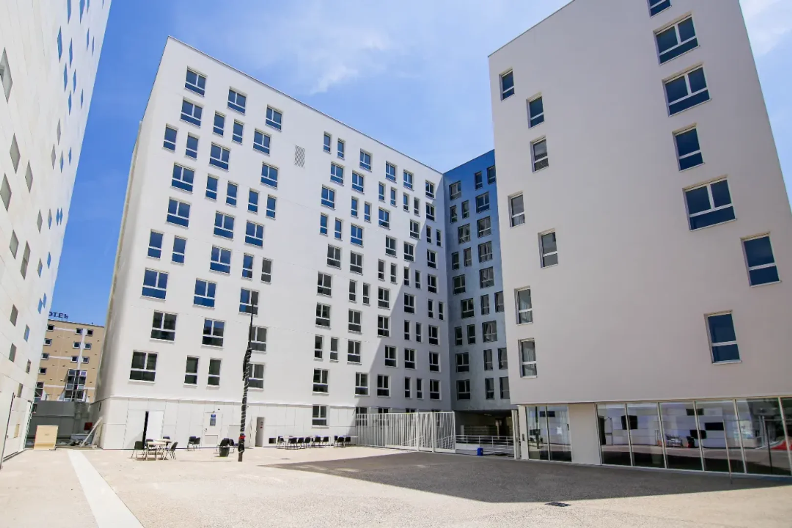 Monolocale autonomo per studenti in  centrale